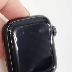 Apple Watch SE 第1世代/GPS/40mm/A2351/スペースグレー〈MKQ13J/A〉の画像