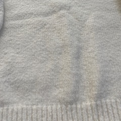 via.j  j アイボリーの暖かセーター　Mサイズの画像