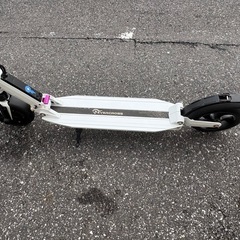 電動 キックボードEVERCROSSの画像