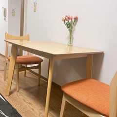 ダイニングテーブルセットの画像