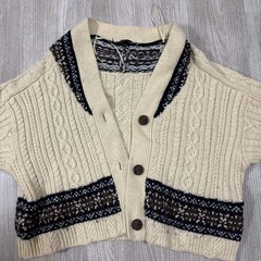 ZARA ニットカーディガンの画像