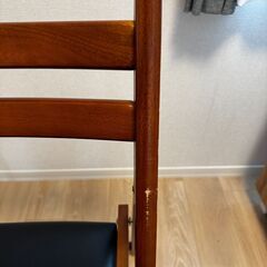 折りたたみチェアの画像