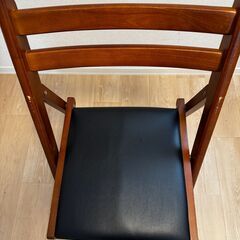 折りたたみチェアの画像