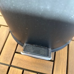 ごみ ゴミ箱の画像