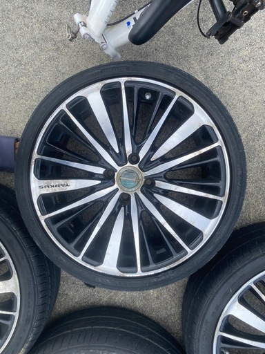 205／40 R17ホイール4本せっtセット(タヤ2本付いています)
