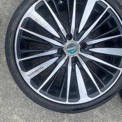 205／40 R17ホイール4本せっtセット(タヤ2本付いています)
の画像