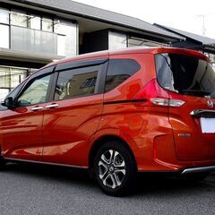 即乗りＯＫ 車検9年9月 令和2年式 フリード 後期 ハイブリッド クロスターホンダセンシング レーダークルーズ 衝突軽減ブレーキ ナビ フルセグTV Bluetooth バックモニター 両側パワスラ スマートキー LEDライト LEDフォグ ETC ドラレコの画像