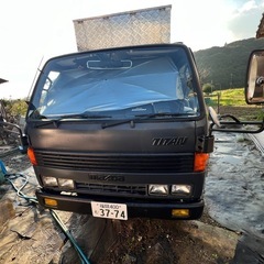 平成3年式　マツダタイタントラック　1.5t  MT車　車検付の画像