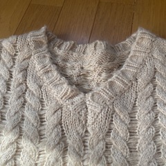 韓国で購入　ベージュのニットの画像