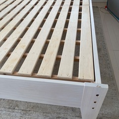 ニトリセミダブルフレームの画像