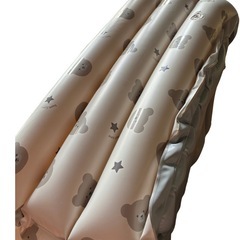 ふんわりベビーバス(くま)の画像