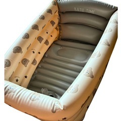 ふんわりベビーバス(くま)の画像