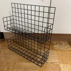 2つセットでブラックワイヤーフックの画像