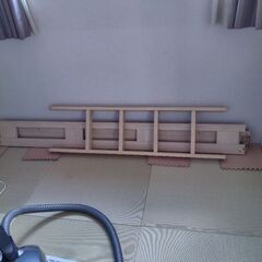 購入してから、4年くらいの綺麗な二段ベッドの画像