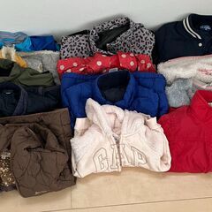 【70点以上】女児冬物衣料・靴・コート・自転車ヘルメット・ベビーキャリア・リュックサック・抱っこウエストポーチなどの画像