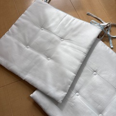 11/3まで★
ダイソー　サンリオ　座布団の画像