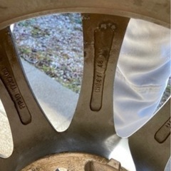 スタッドレスタイヤの画像