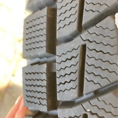 スタッドレスタイヤの画像