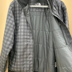 ☆ドリーム2号館☆⭐ジモティー割引⭐NORTH FACE Qスリージャケット MA-1 中綿　チェック/Mの画像