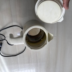 電気ポットの画像