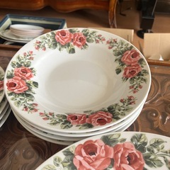 （お話中）食器セットの画像