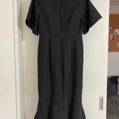 ブラックワンピースの画像
