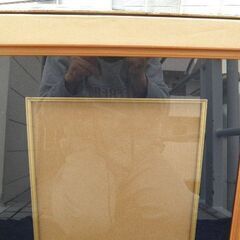 高級木製無垢色紙額縁 外箱付 長期保管品 擦り傷小当たり等わずかに有 取りに来ていただける方 受け渡し日時自由の画像