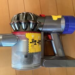 Dyson V8 Slim（中古品）の画像