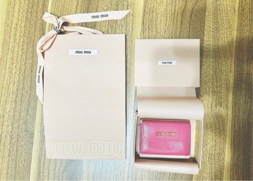 【美品】Miu Miu 三つ折り バイカラー 財布