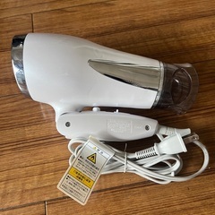 モノクローム コイズミ  マイナスイオンヘアドライヤー KHD-1385/Wの画像