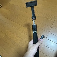 Bluetooth セルフィースティックの画像