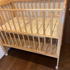カトージ　ベビーベッド　KATOJI の画像