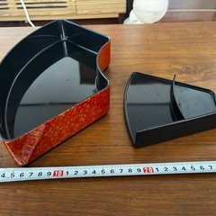 蓋付き扇形重箱(弁当箱) 中古　11台あります。特典あり！着払配送可の画像
