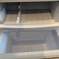 シャープ 冷蔵庫 137L 2ドアの画像