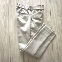 X X S 未使用パンツ　ストレッチあり綺麗な形の画像