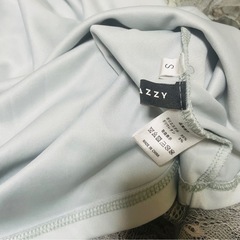 ネックリボンフラワー総レースフリルAラインミニドレス ブルー　Sの画像