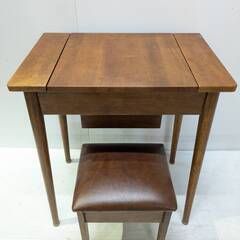 ヴィンテージ風スツール付天然木ドレッサーの画像