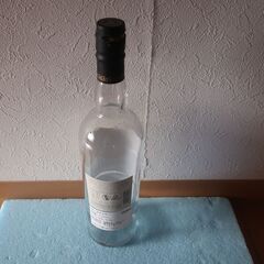 【空き瓶 6】 フィンラガン FINLAGGAN 700ml スコッチウイスキーの画像