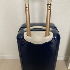 キャリーケースの画像