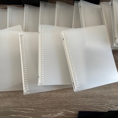 【28個あります】無印良品バインダーB5 26穴　の画像