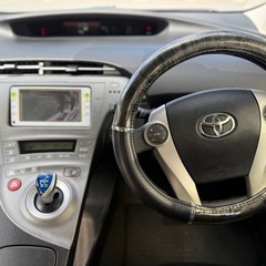 H26年式　プリウス　車検満タンの画像