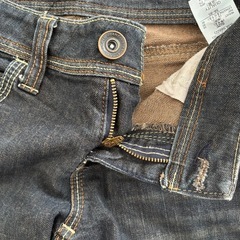 くるぶし丈デニムの画像