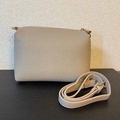 ショルダーバック　ポーチ　新品の画像