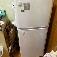 冷蔵庫の画像
