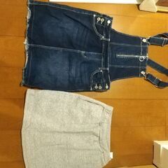 キッズ　ジャンパースカート等の画像