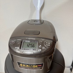 お値下げ！超美品☆象印 炊飯器 　NP-GM05  3合炊きの画像