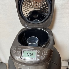 お値下げ！超美品☆象印 炊飯器 　NP-GM05  3合炊きの画像