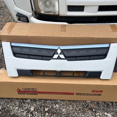 三菱ふそう キャンター 純正フロントバンパー MK618574 中古 の画像