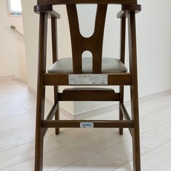 乳幼児用ハイチェアーの画像