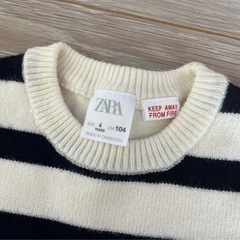 美品！　これからの季節に♡ ZARA ボーダーセーター　104センチの画像